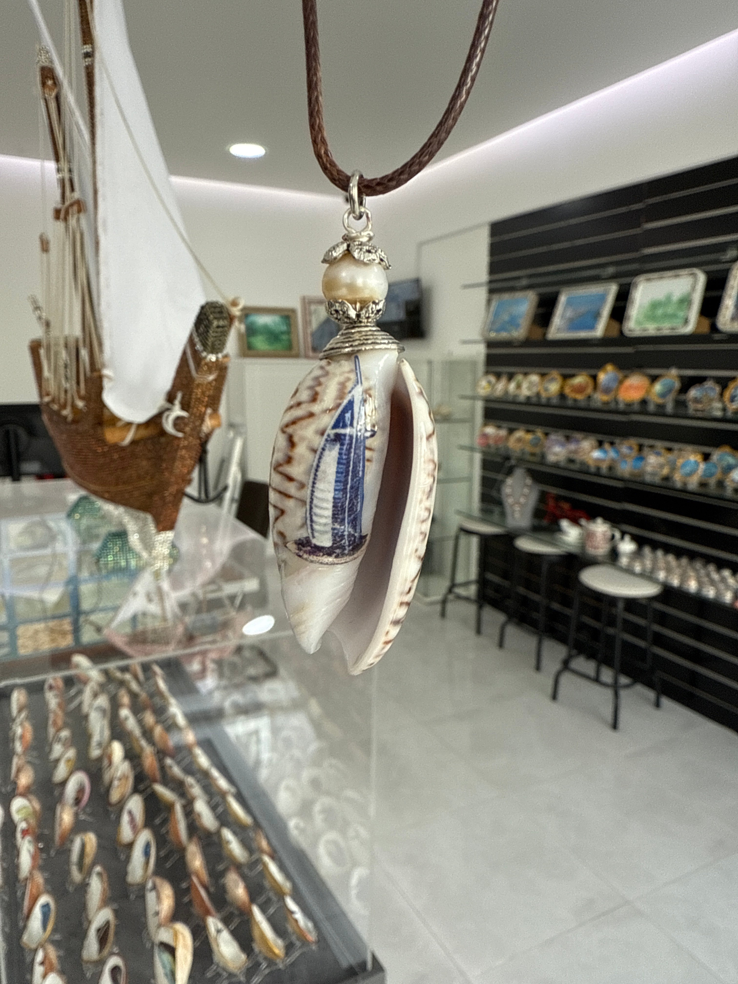 Lucky Olive Necklace, Burj al Arab