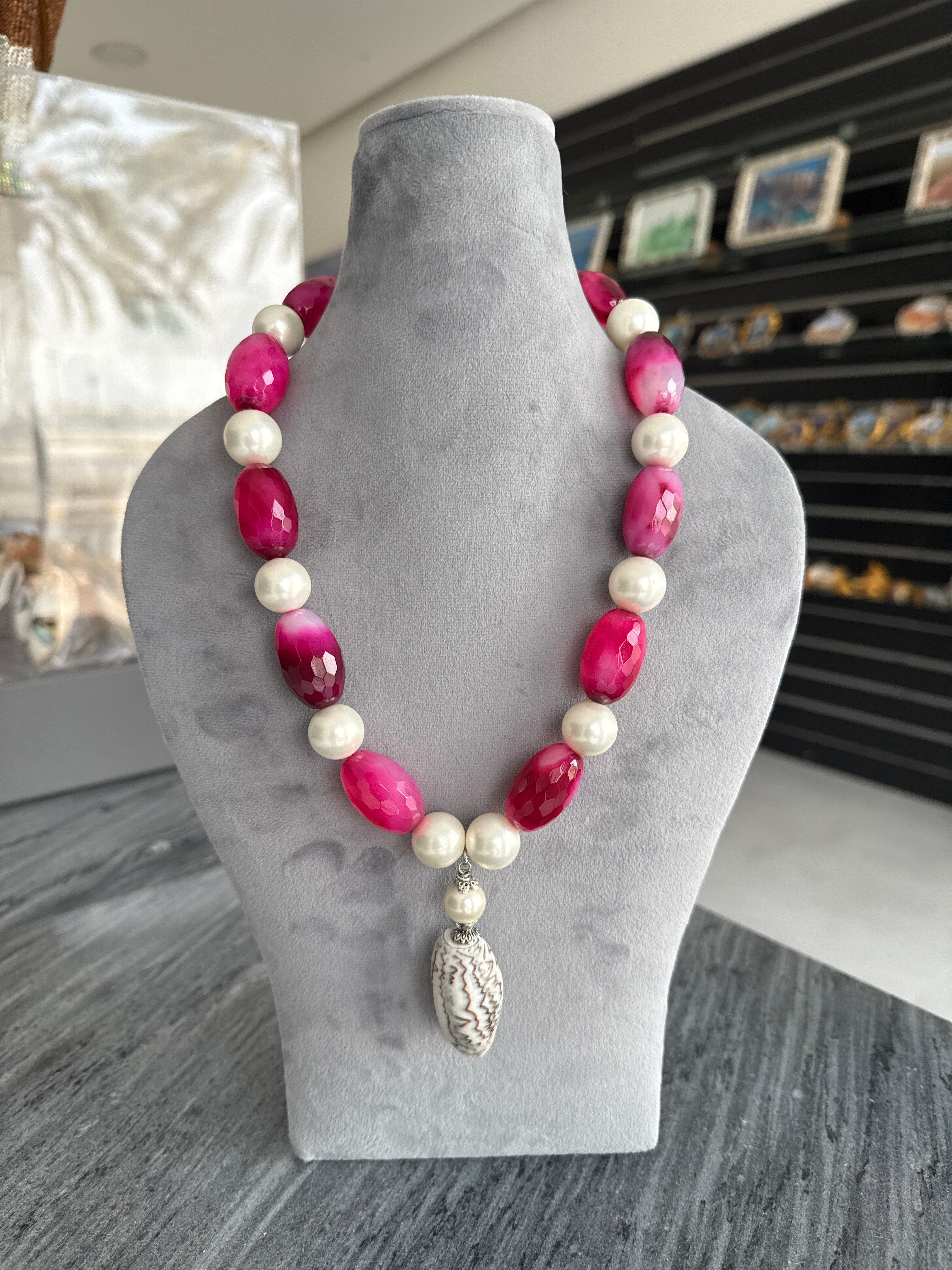 Mermaid Necklace, Rose