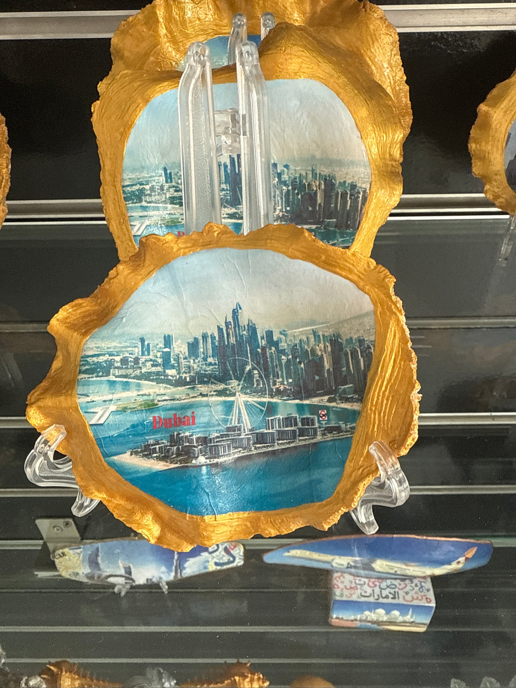 Bluewaters & Marina, Oyster Art