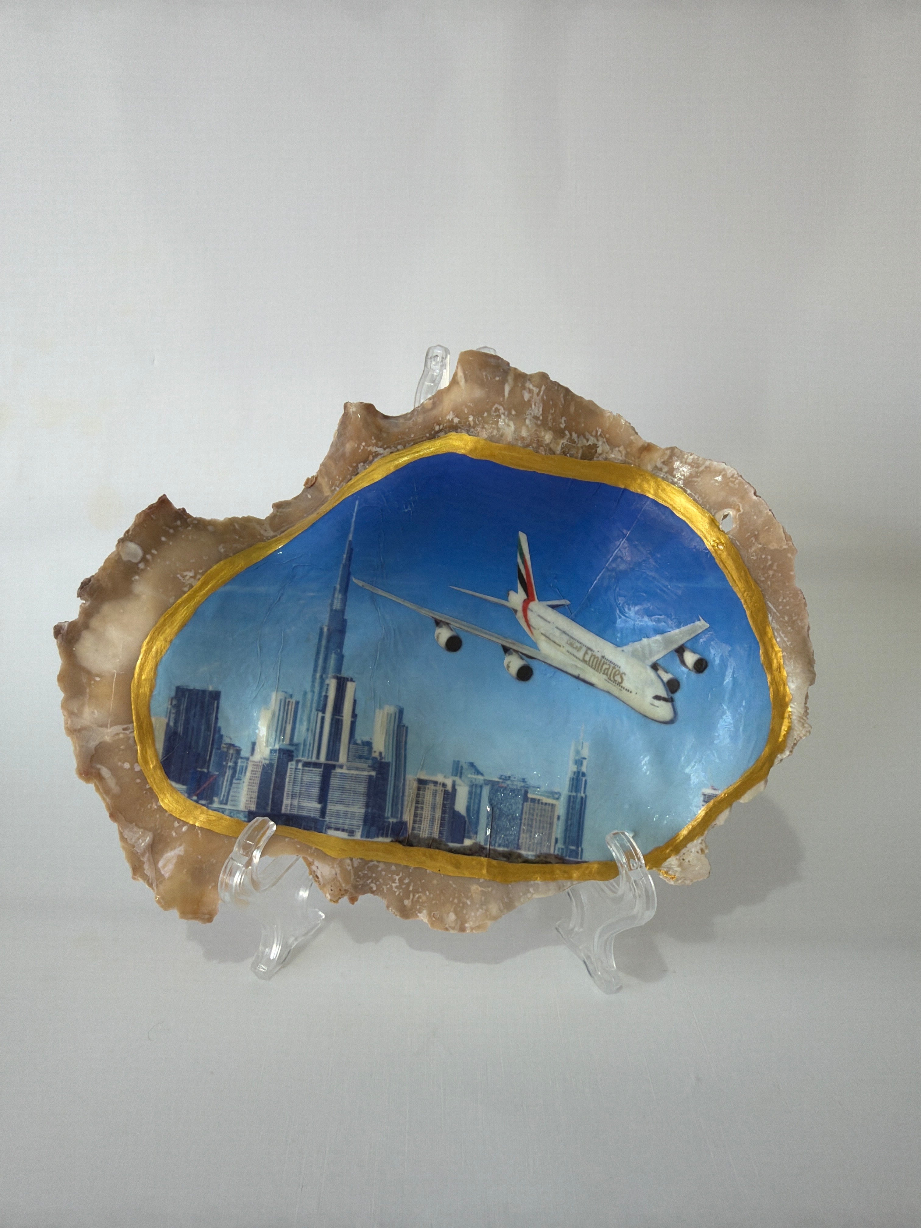 Oyster Art, Emirates Down Town Dubai 6.6”