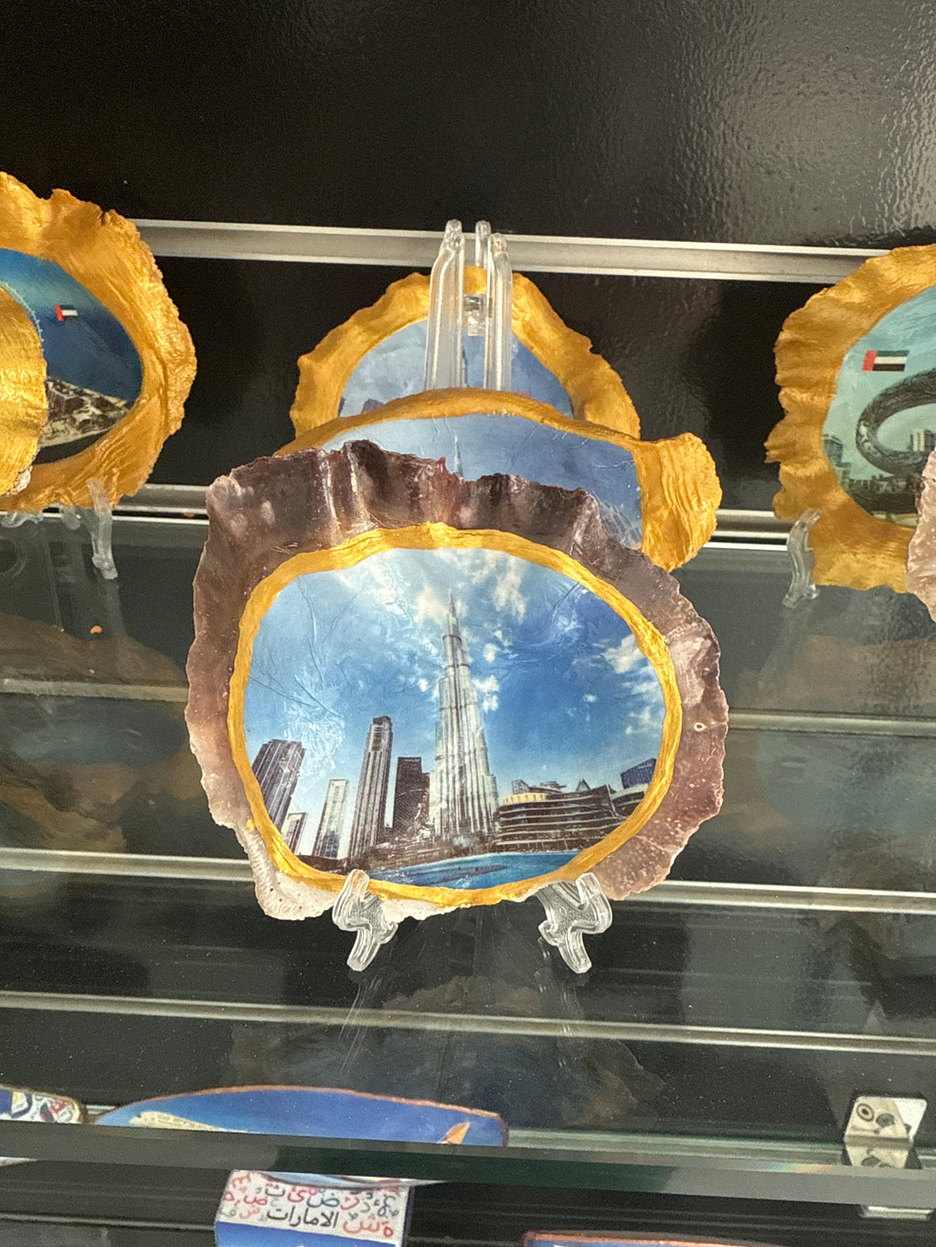 Burj Khalifa, Oyster Art