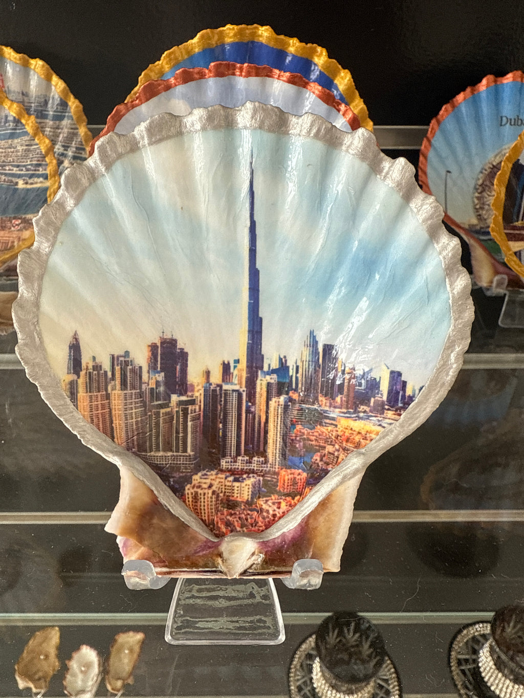 Modern Downtown Dubai, Scallop Shell