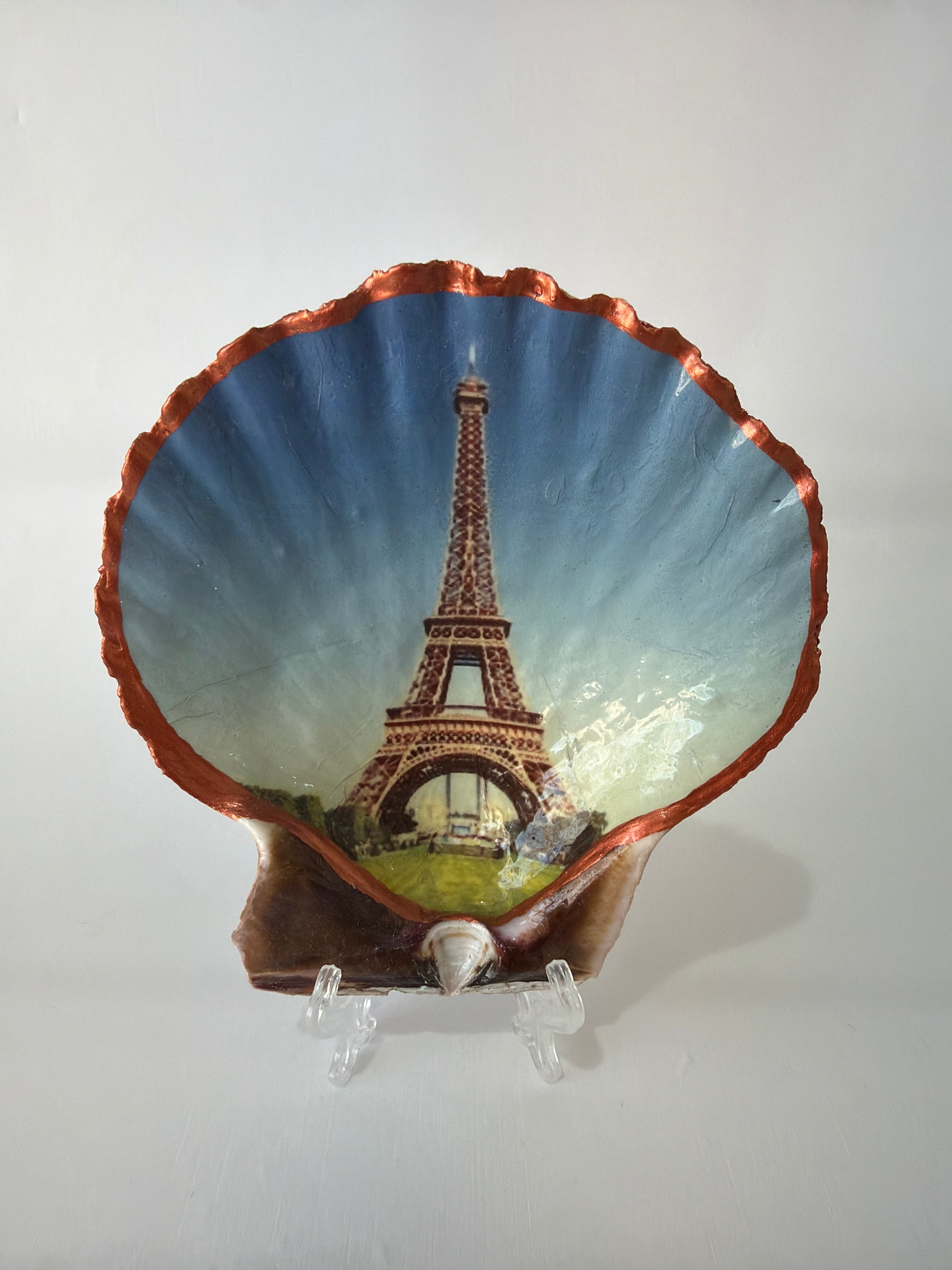 Scallop Art, Paris, Eiffel Tower 3.9”