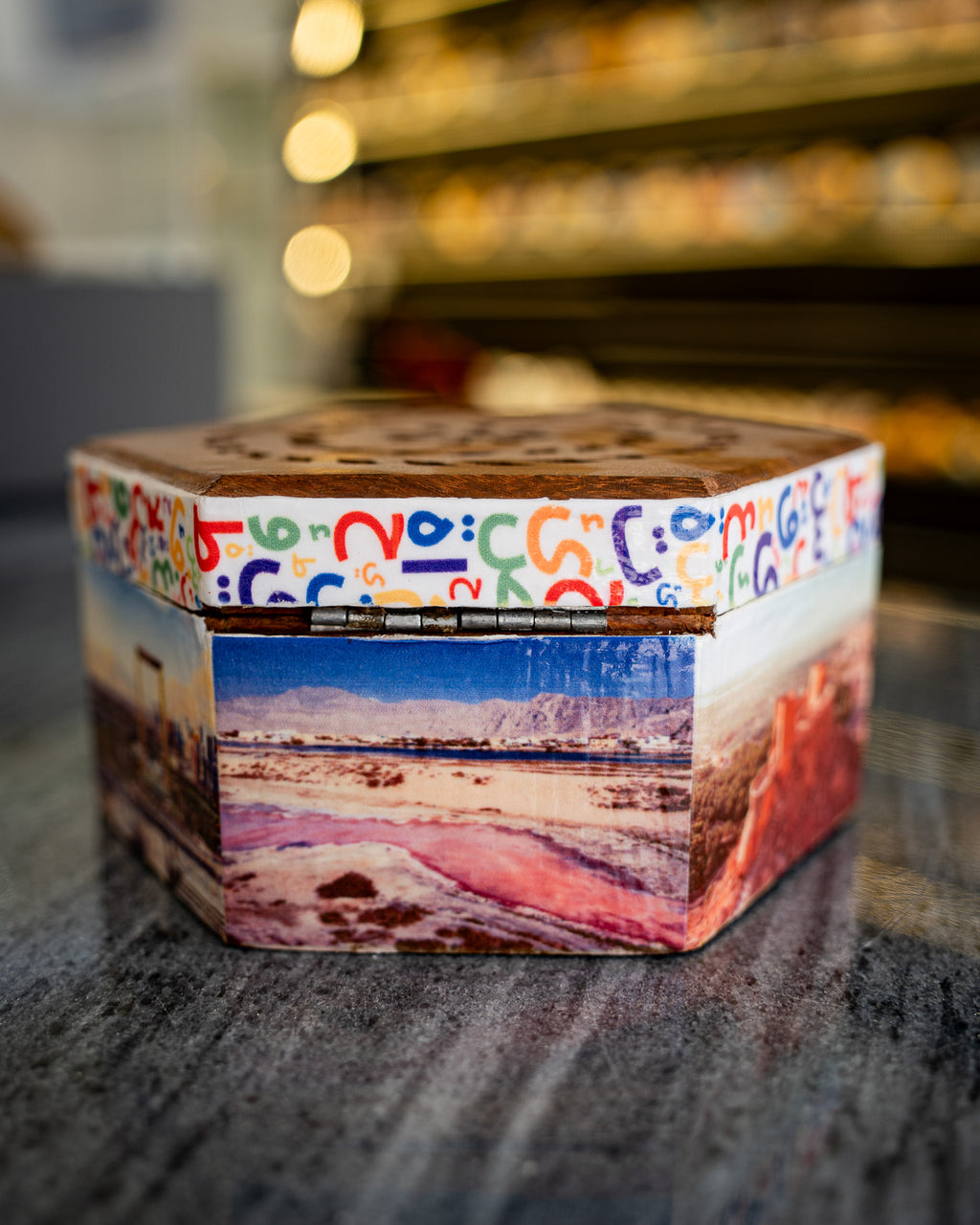 Classic incense burner, traditional box