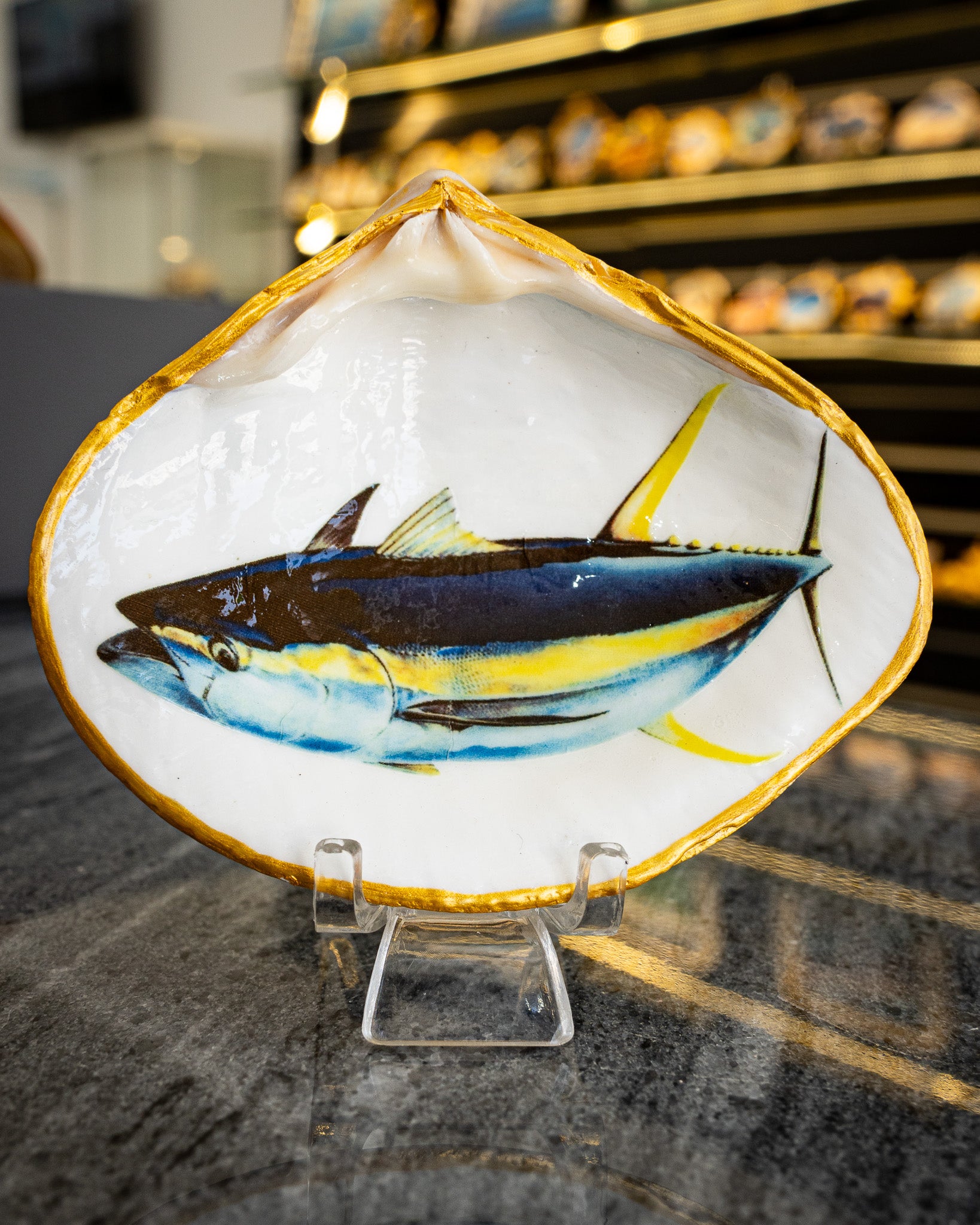 Half Clam Shell, Tuna Fish