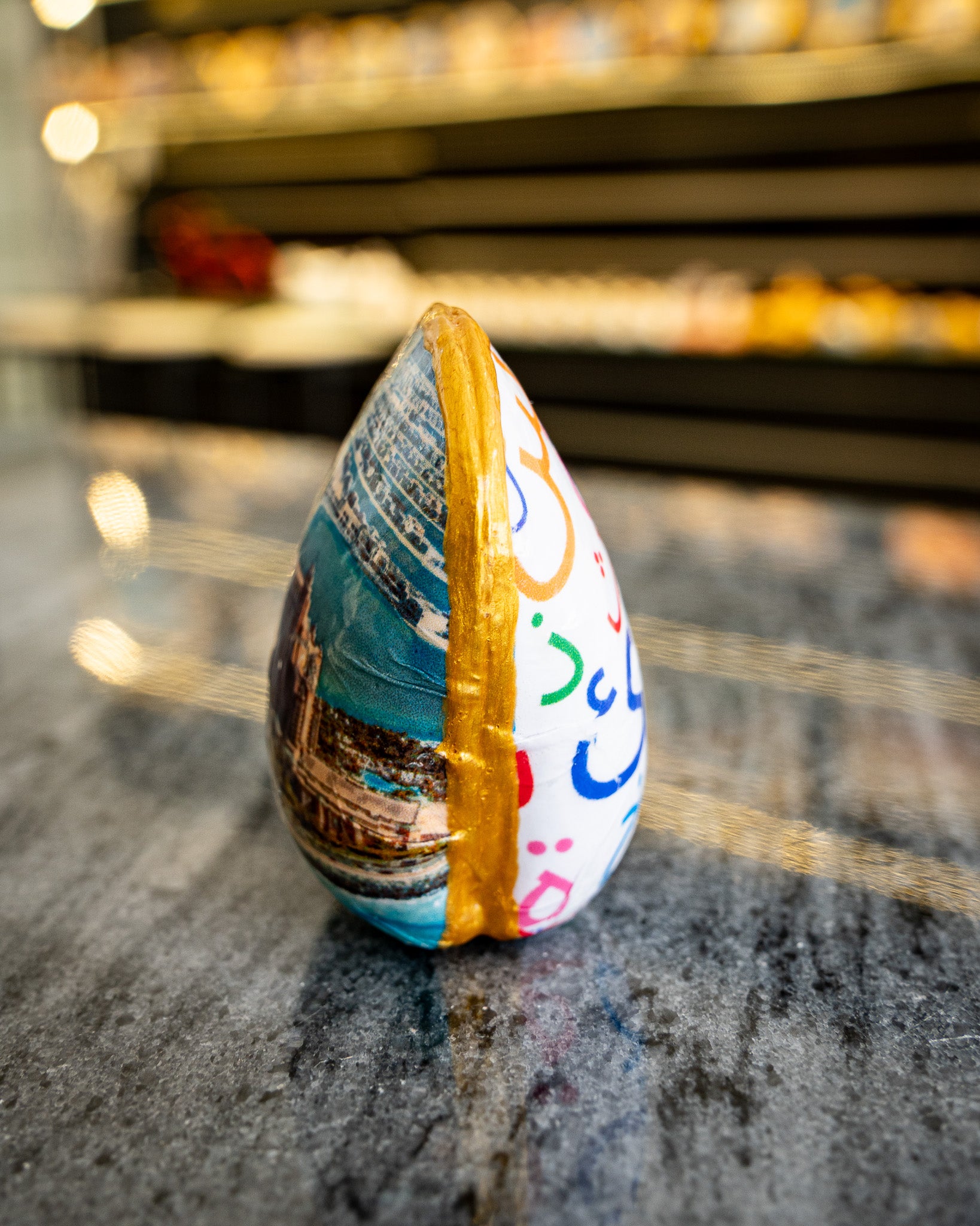 Full Clam Shell, Palm Jumeirah