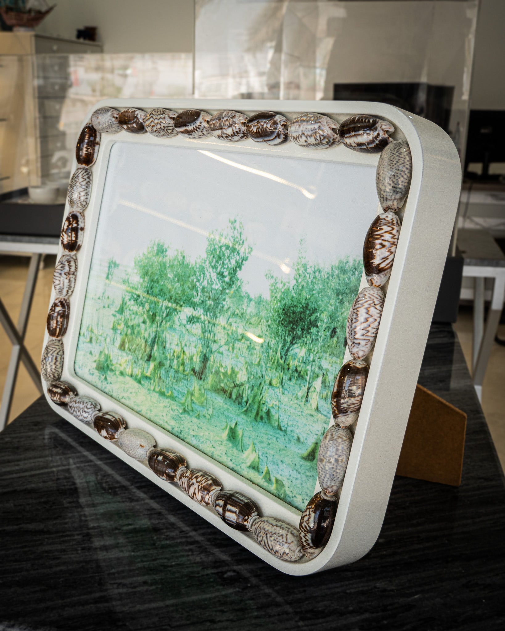 Photo frame, 11.5" X 8"