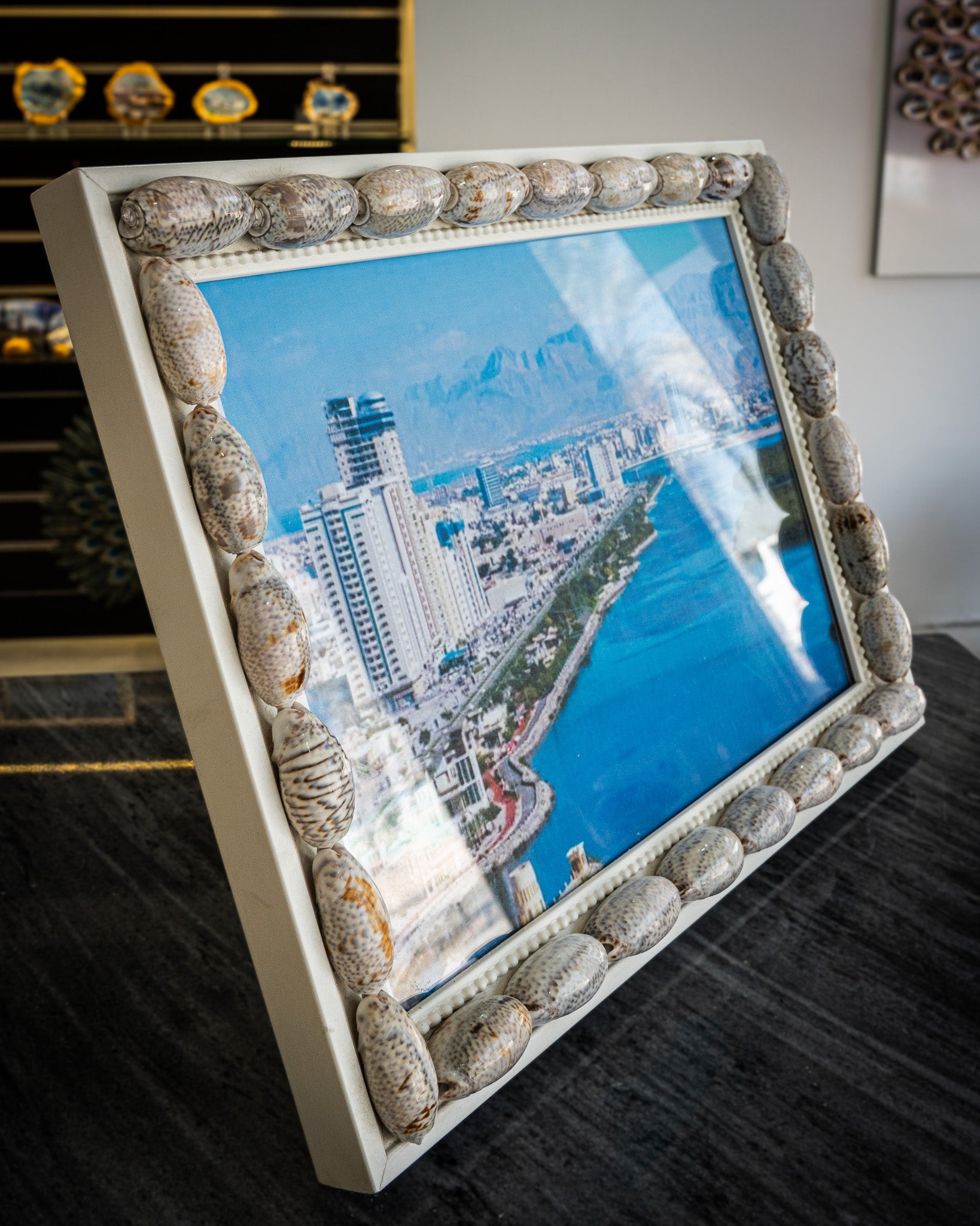 Photo frame, 11.5" X 8"