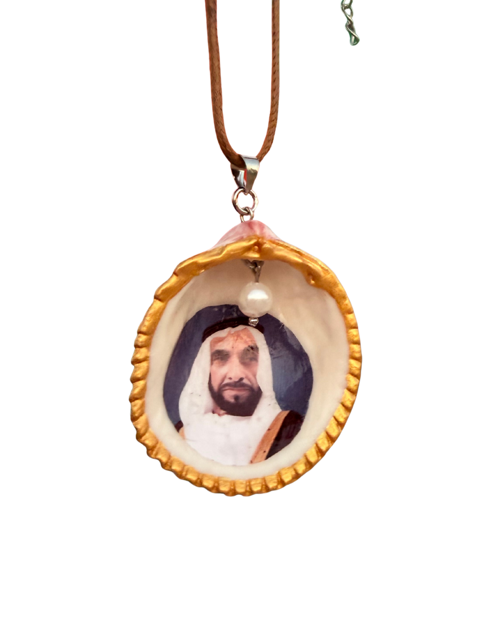 Hand Crafted UAE, Sheikh Zayed Shell Necklace